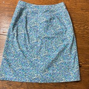 🌸 Vintage Eddie Bauer Floral Skirt
Size 4 women’s